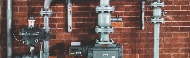 Water heater VS a tankless water heater – Pros and Cons